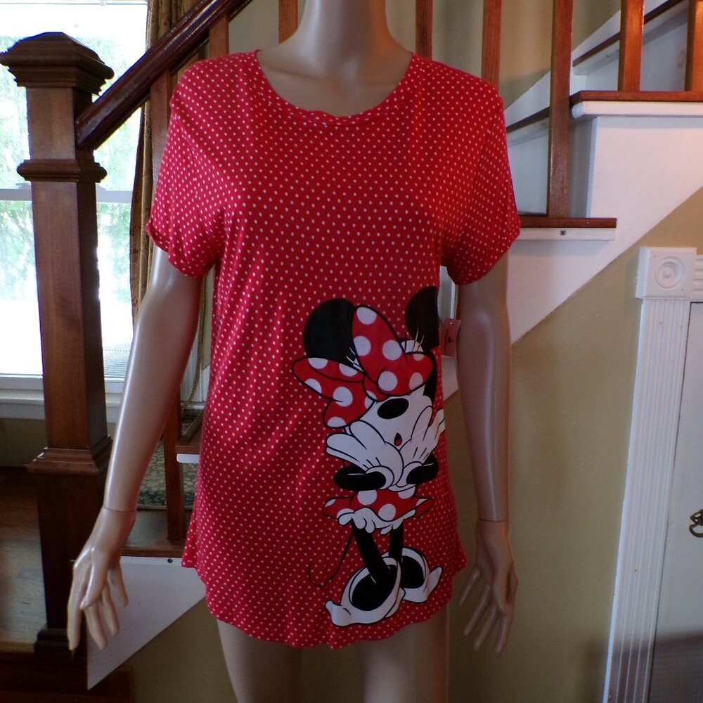 DISNEY PARKS NWT Minnie Mouse Women's Red w/White Dots Short Sleeve Shirt Med